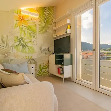 Casa Smeralda شقة بورتوفيرّايو